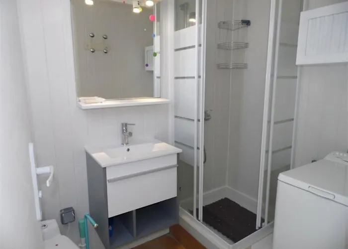 Duplex Climatisé Avec 2 Chambres, Grande Terrasse Et Parking Privé - Fr-1-326-611 Apartamento Marseillan (Herault)